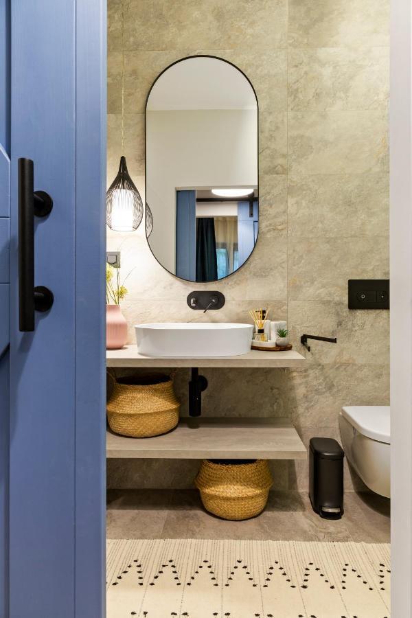 Tova Pearl Ultracentral - Romana Square Subway Appartement Boekarest Buitenkant foto